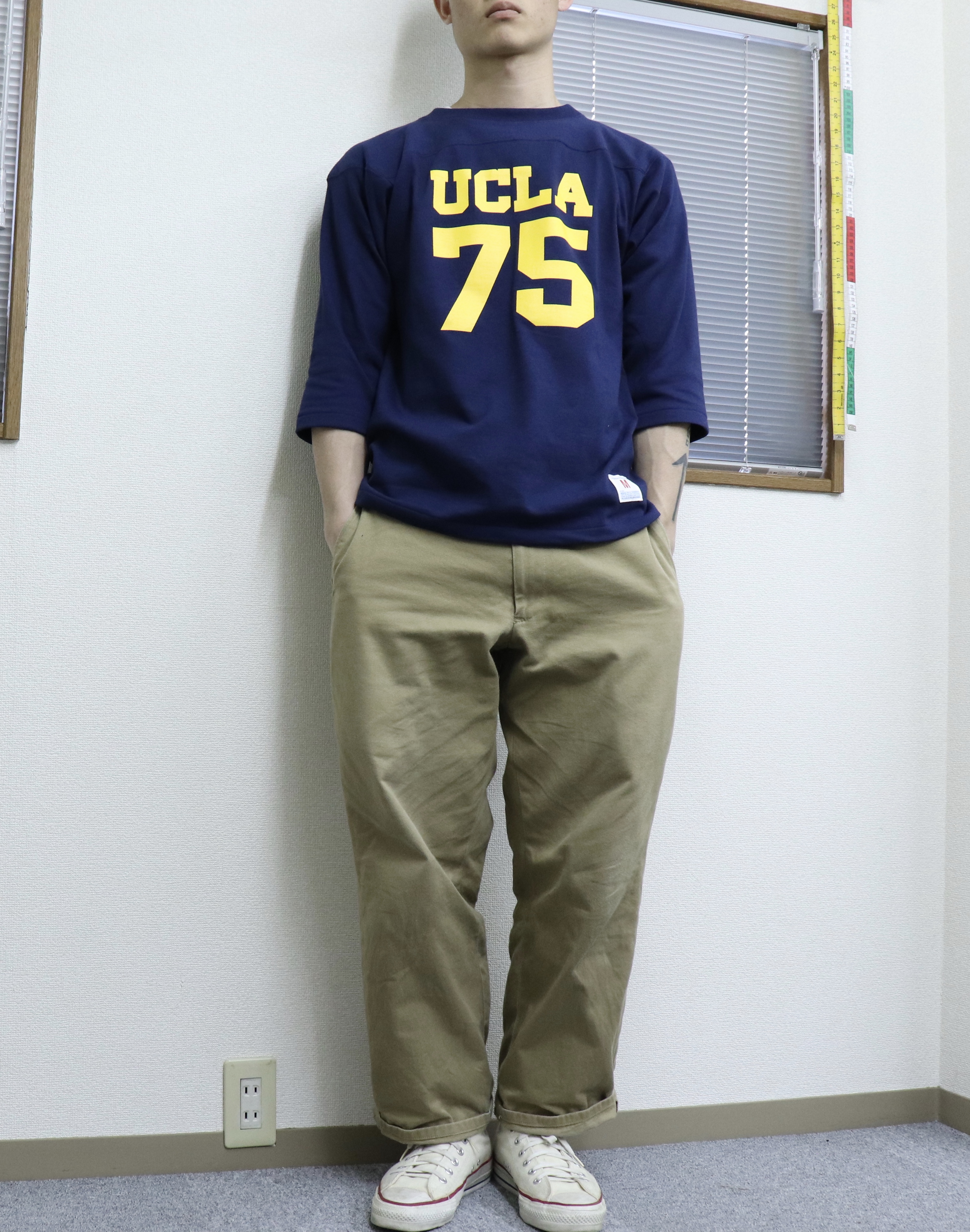 数量は多 UCLA true to archives 3 4 フットボール Tシャツ M asakusa