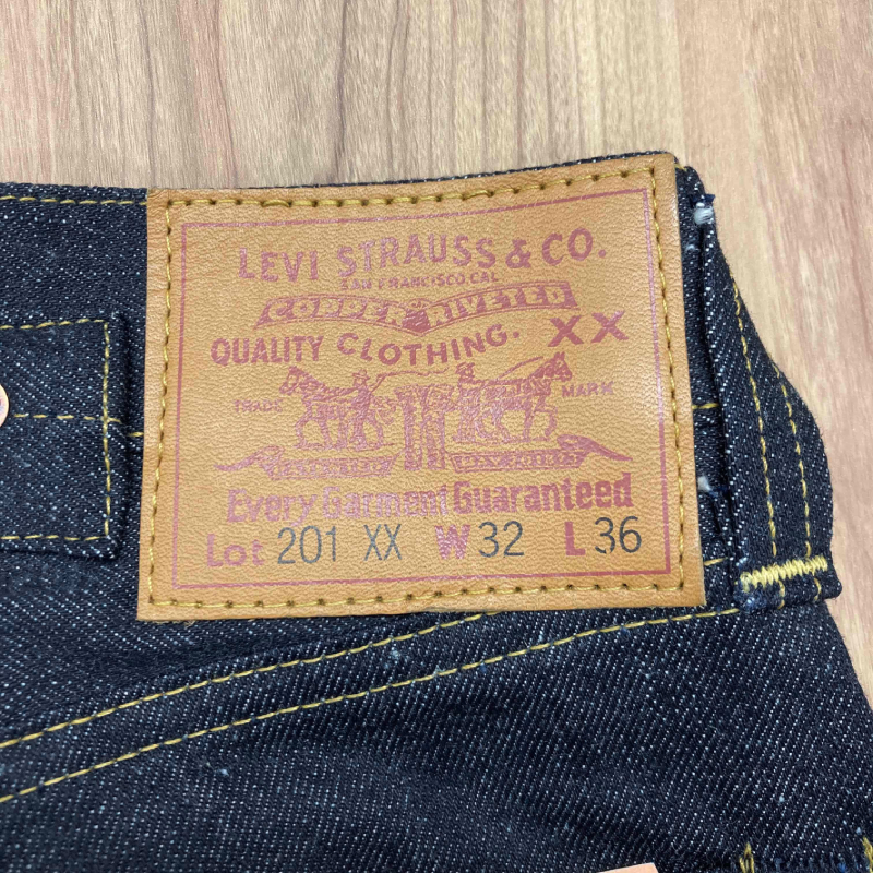 SELECT STORE SEPTIS / "s DEAD STOCK" バレンシア製 LEVI'S